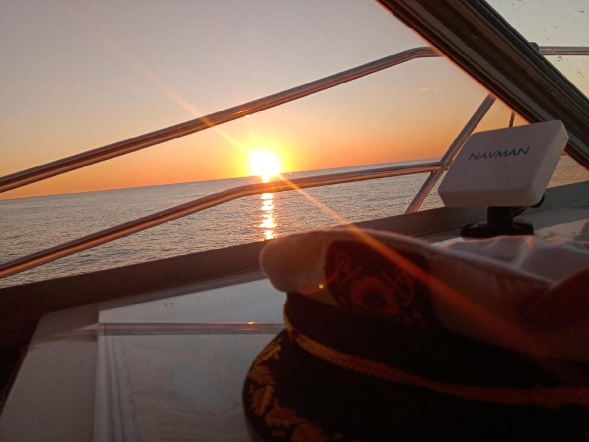 Diamantedouro - Boat Hotel Vila Nova de Gaia Ngoại thất bức ảnh